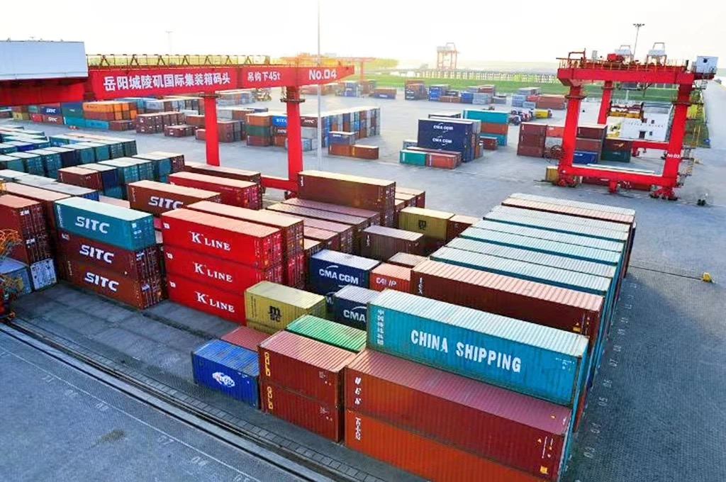 湖南華洋弘騰國(guó)際貨運(yùn)代理有限公司 湖南國(guó)際海運(yùn)代理、貨物運(yùn)輸代理、貨物報(bào)關(guān)、報(bào)檢